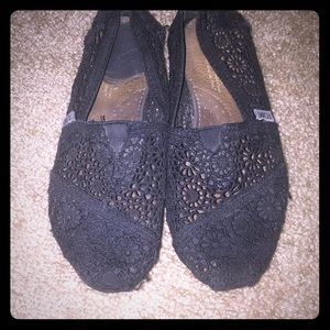 Toms black lace slip on shoes size 6